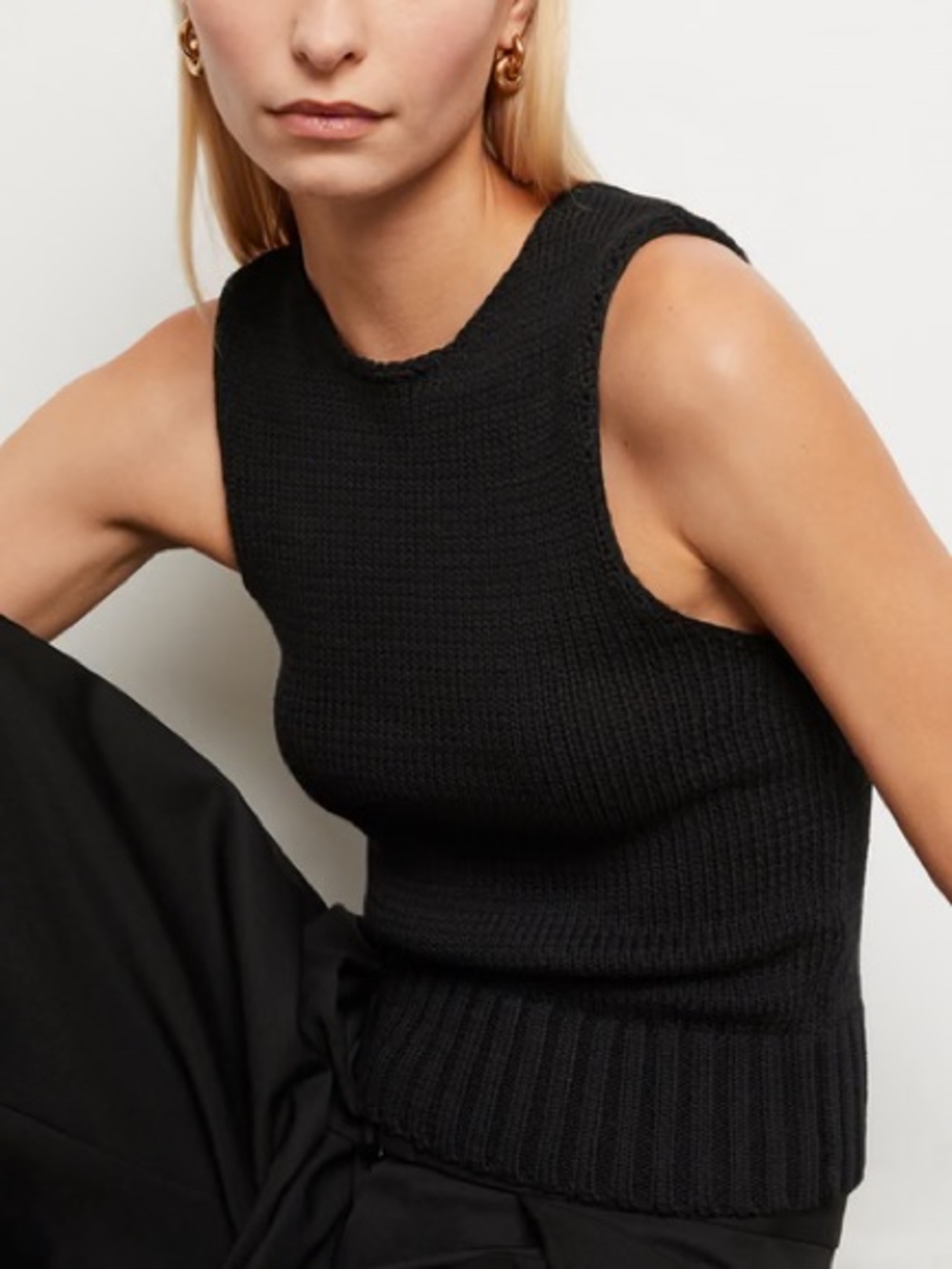 ST. AGNI Linen Silk Blend Tank Black Size M High Neck Sleeveless Knit Top